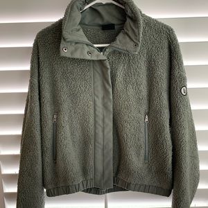 Vuori Sherpa Zip Up